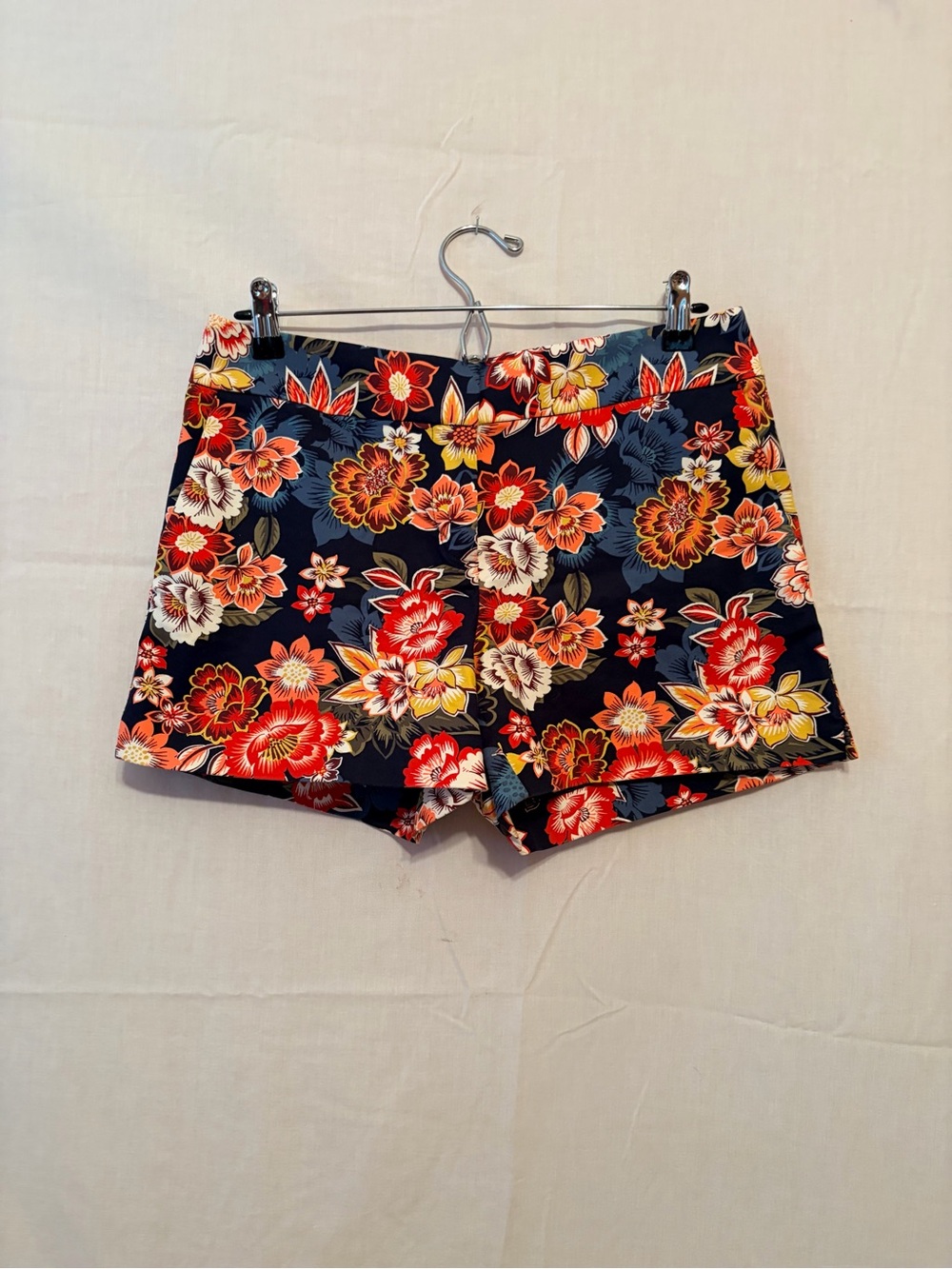 Floral Navy Loft LoHigh-Rise Women’s Shorts